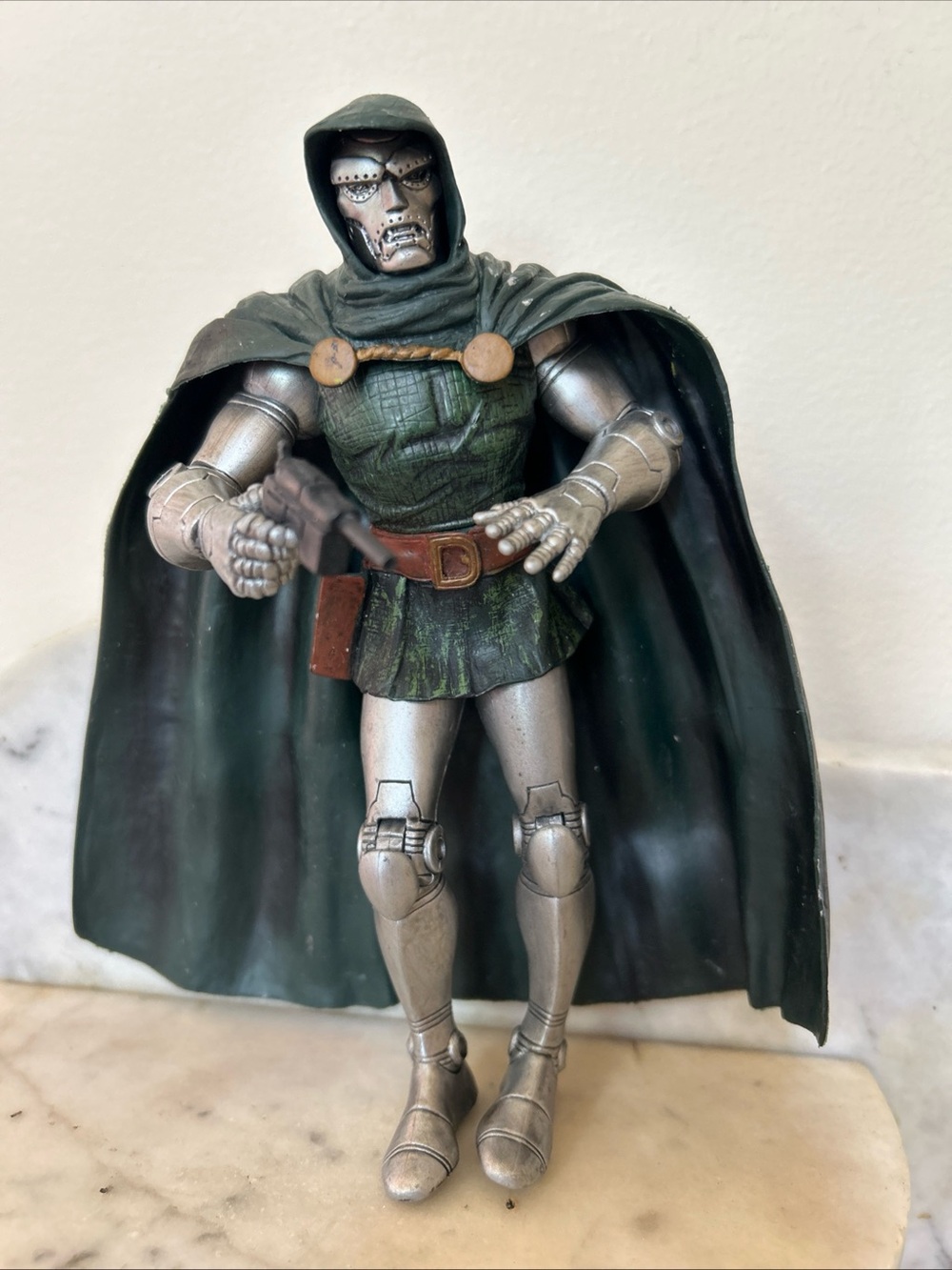 TM & Marvel 2004 Doctor Doom 7” Action Figure - Pistol and Cape
